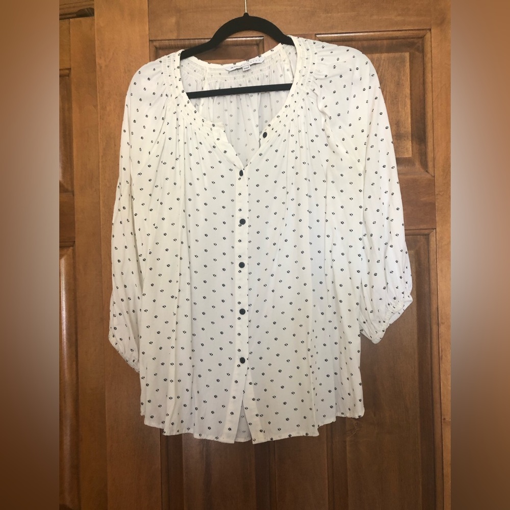 Women’s Large Button down blouse